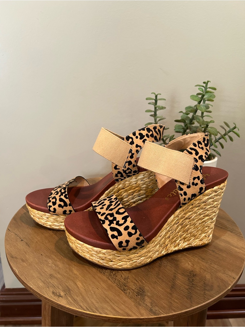 Alter’d State Caelynn Leopard Print Espadrille Wedge Sandals 8.5